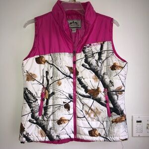 Legendary Whitetails Vest Womens Large  White Pink Camo Full Zip Polyester Warm